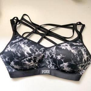Victoria’s Secret PINK Sports Bra
